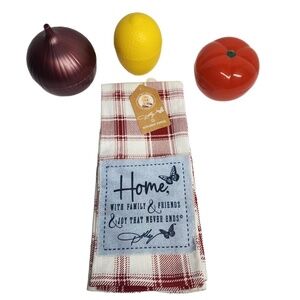 Hutzler 3 piece fruit/veg‎ containers with Embroidered Patch Plaid Kitchen Towel